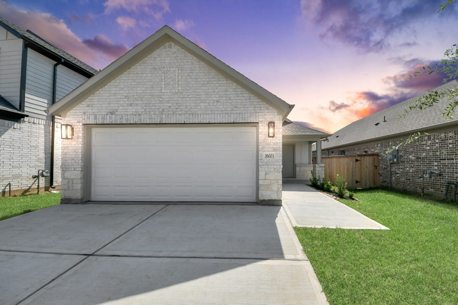 Property photo for 16003 Sycamore Maple Lane, Cypress, TX
