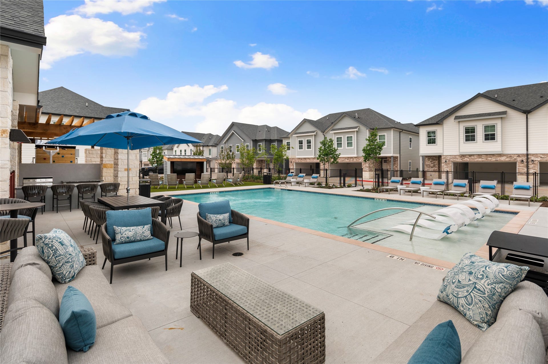 28325-318 Birnham Woods Drive, Spring, TX 77386 28325-318 Birnham Woods Drive, Spring, TX 77386