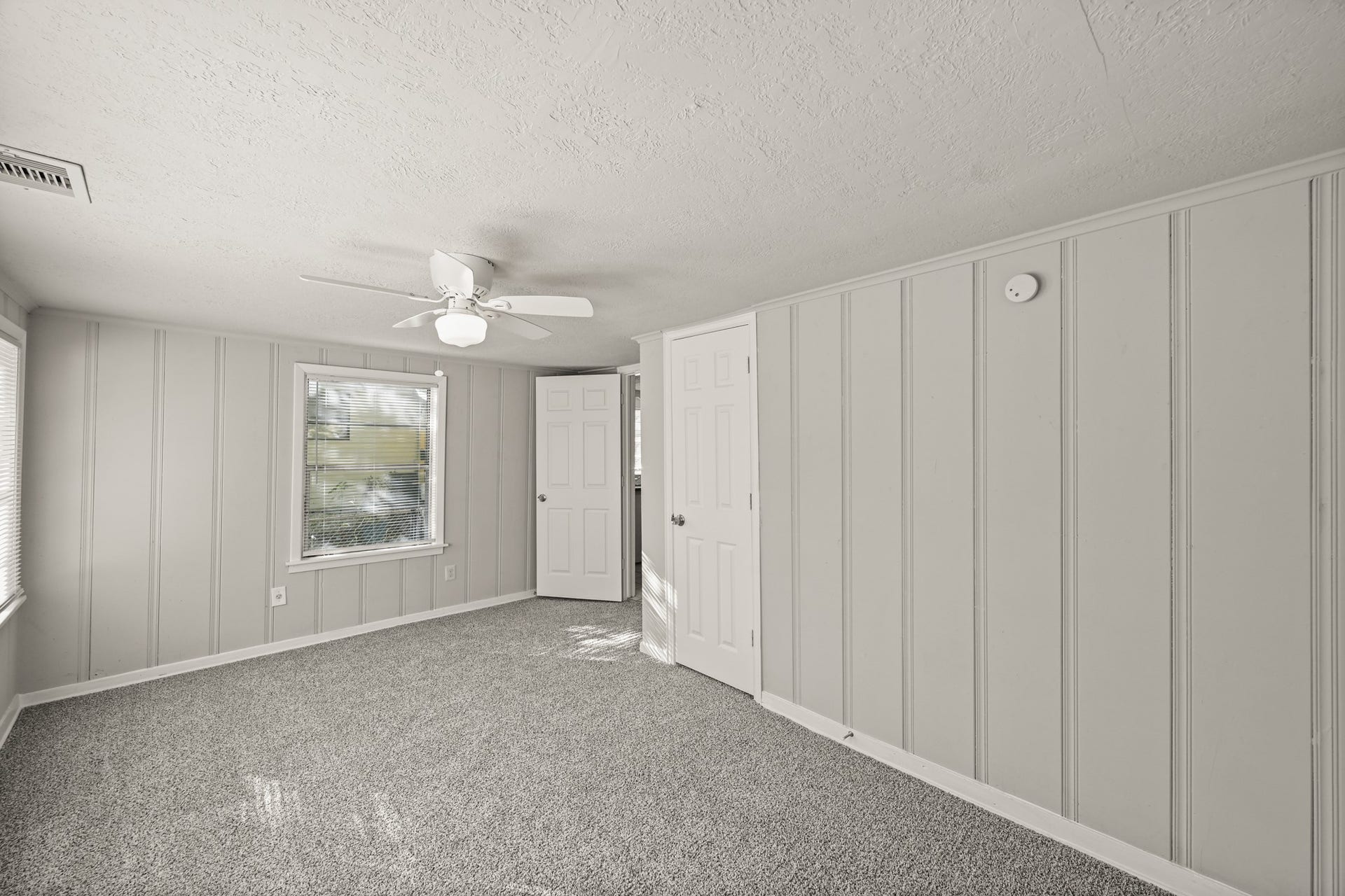 203 W Hart Avenue, Pasadena, TX 77506 203 W Hart Avenue, Pasadena, TX 77506