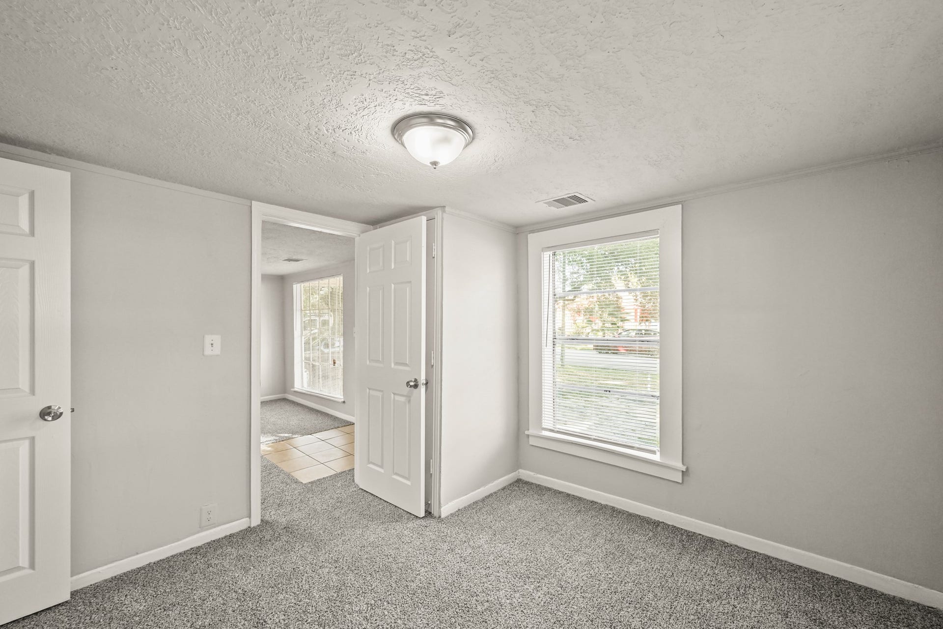 203 W Hart Avenue, Pasadena, TX 77506 203 W Hart Avenue, Pasadena, TX 77506