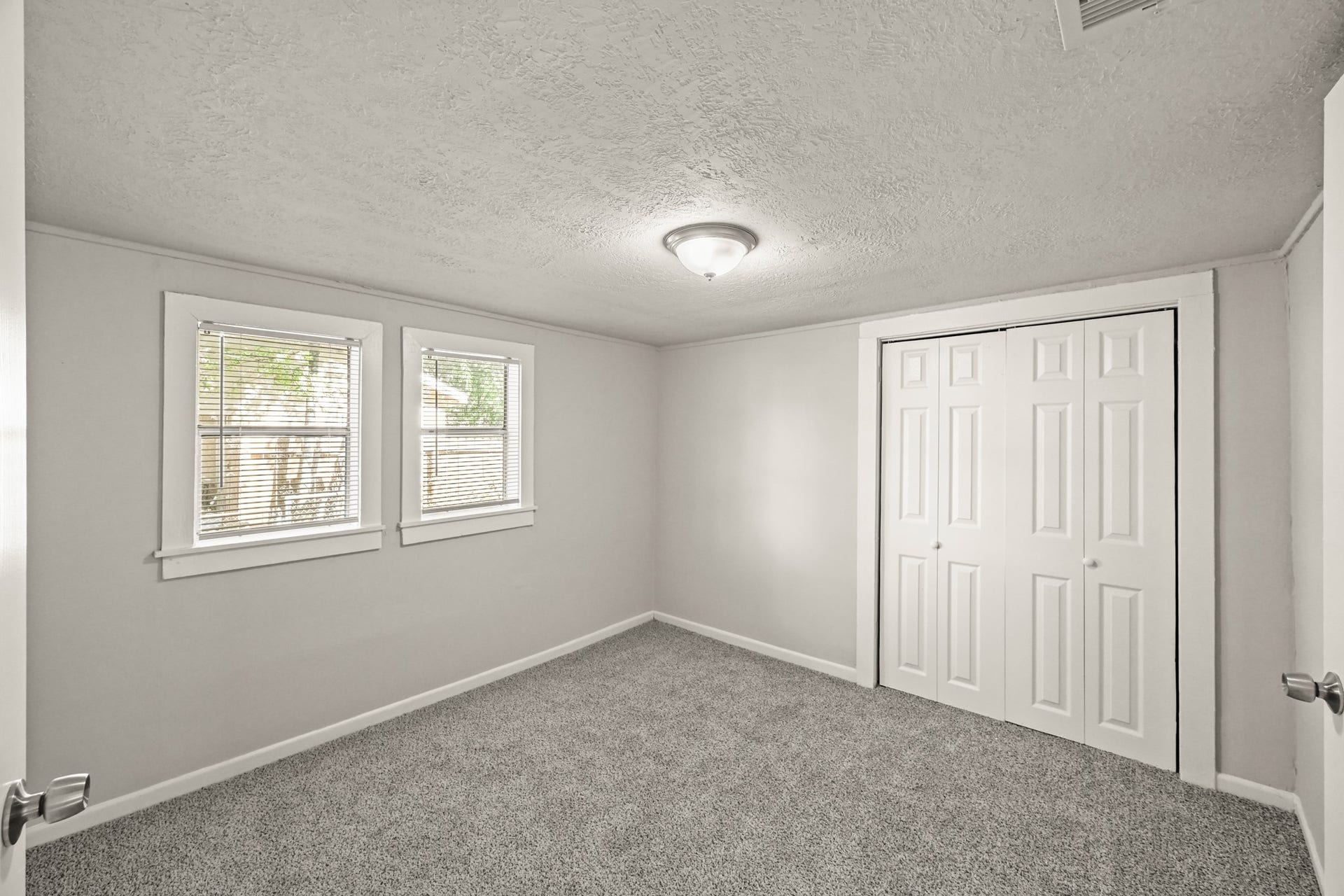 203 W Hart Avenue, Pasadena, TX 77506 203 W Hart Avenue, Pasadena, TX 77506