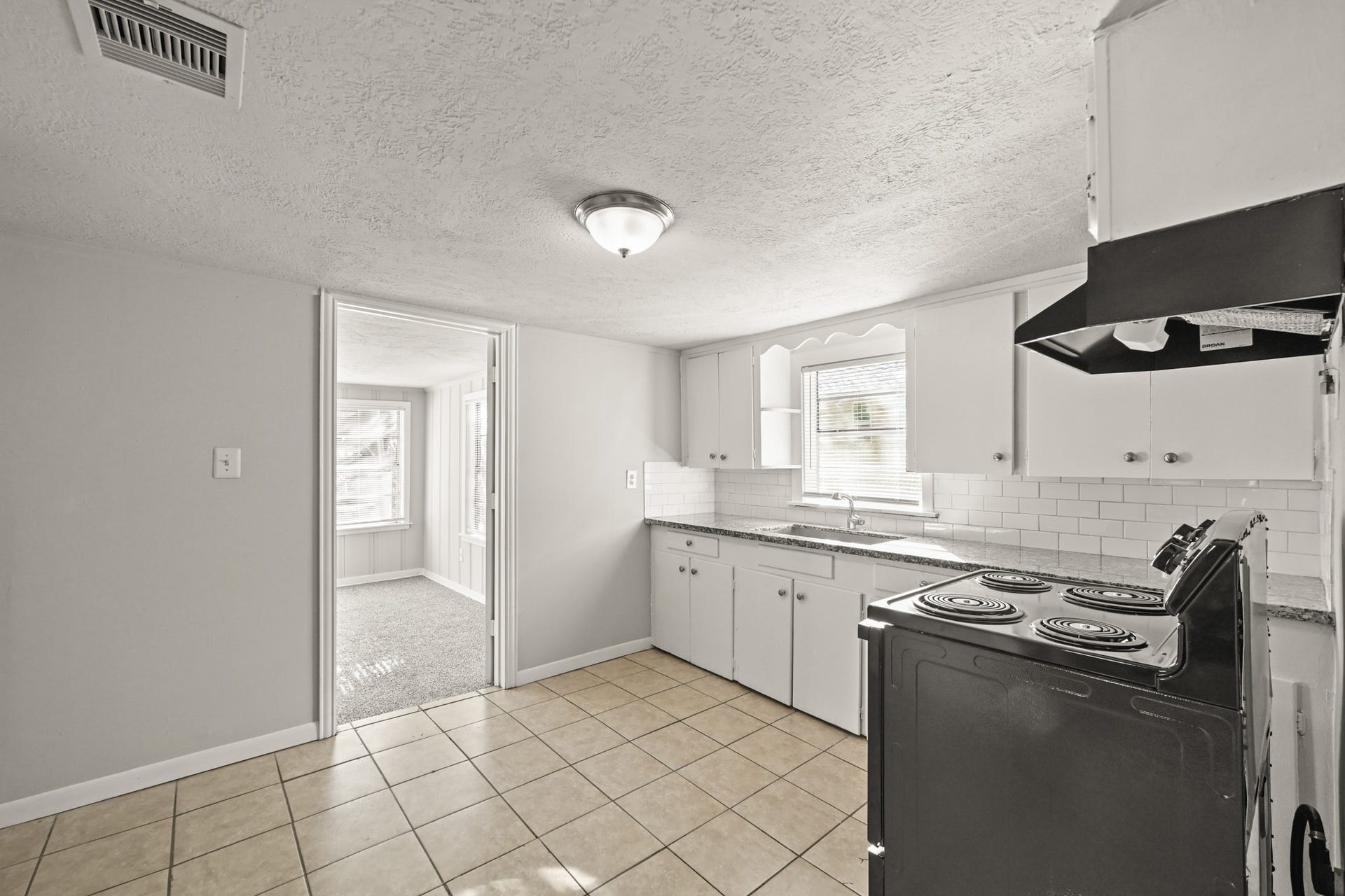 203 W Hart Avenue, Pasadena, TX 77506 203 W Hart Avenue, Pasadena, TX 77506