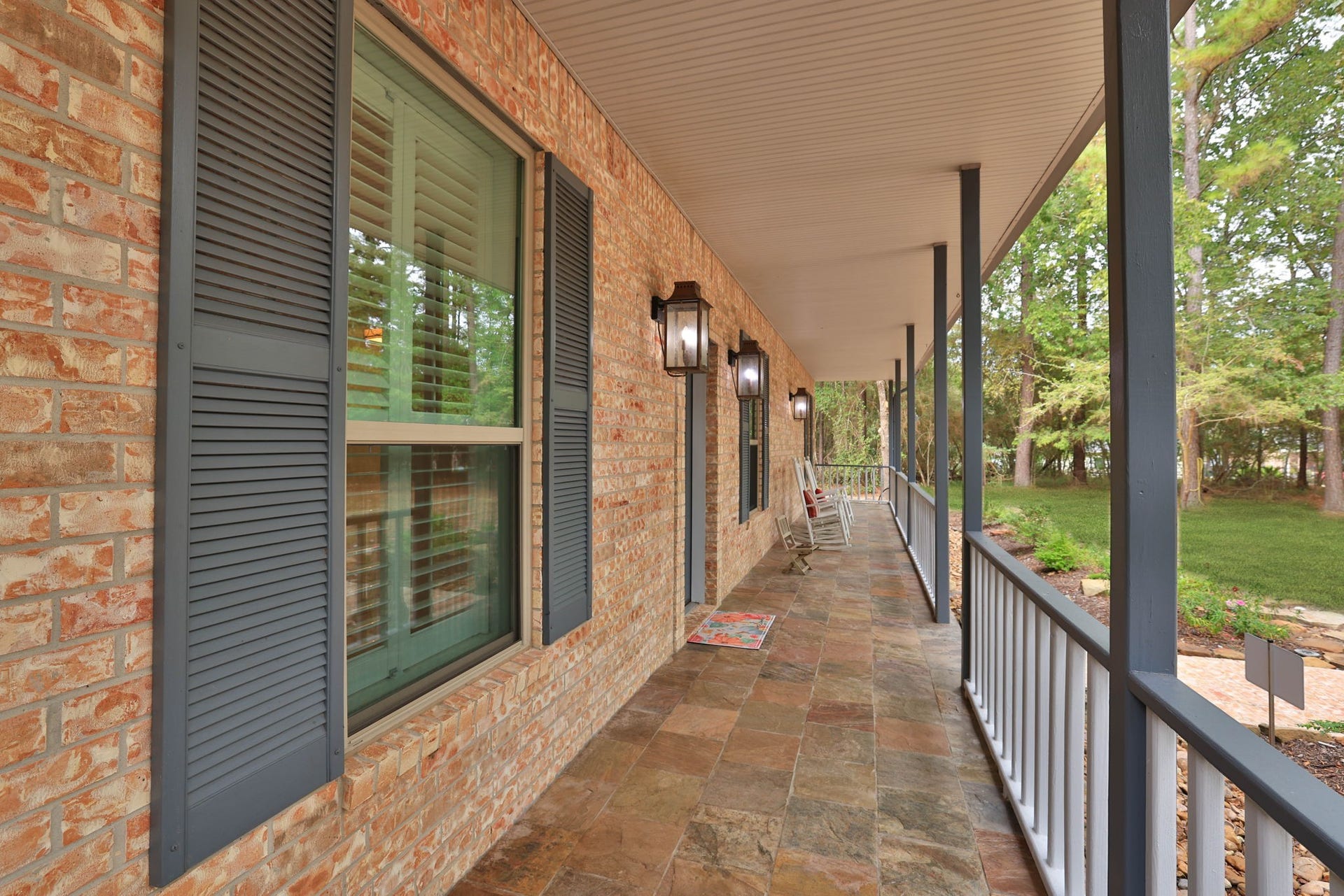 8803 Sendera Drive, Magnolia, TX 77354 8803 Sendera Drive, Magnolia, TX 77354