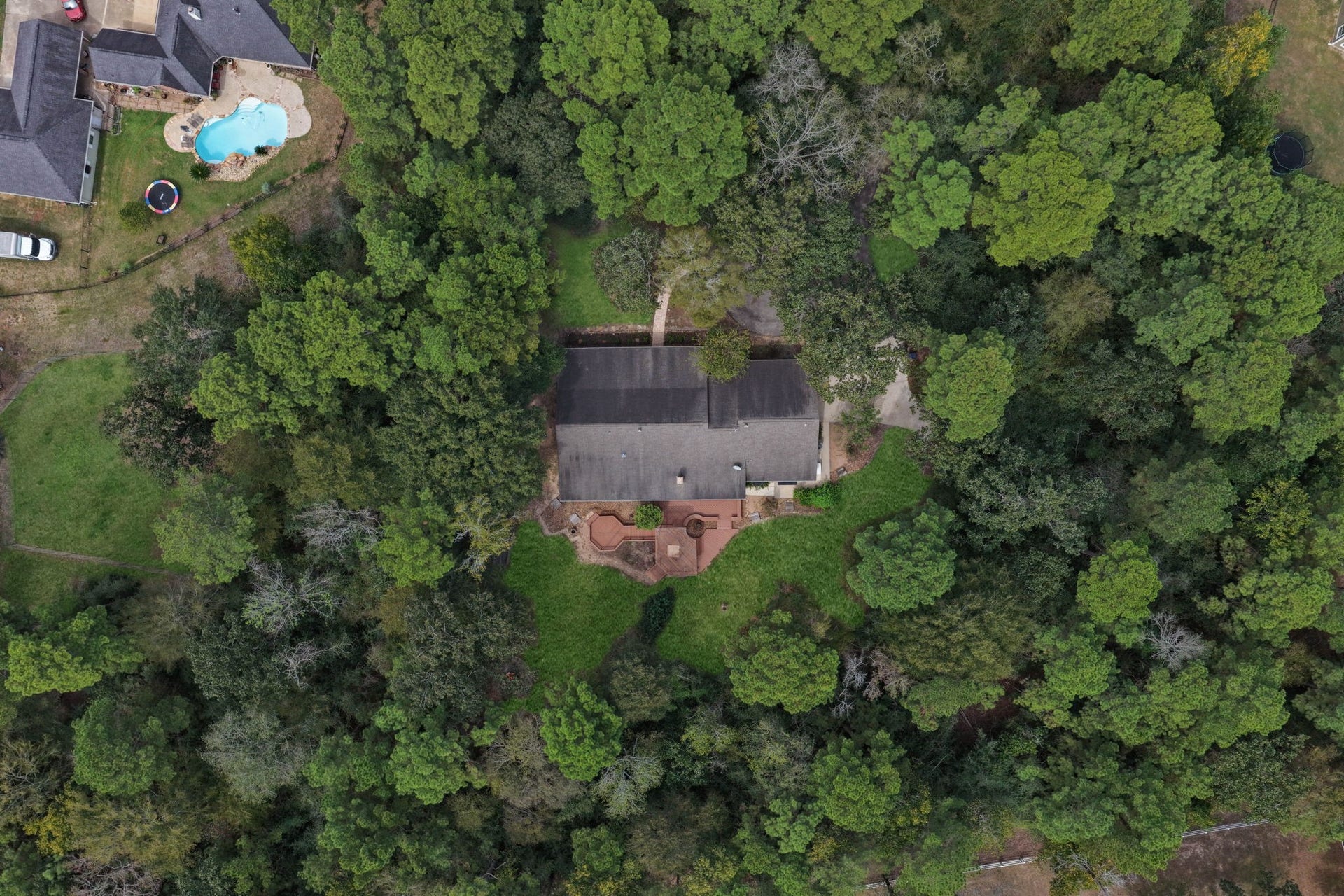 8803 Sendera Drive, Magnolia, TX 77354 8803 Sendera Drive, Magnolia, TX 77354