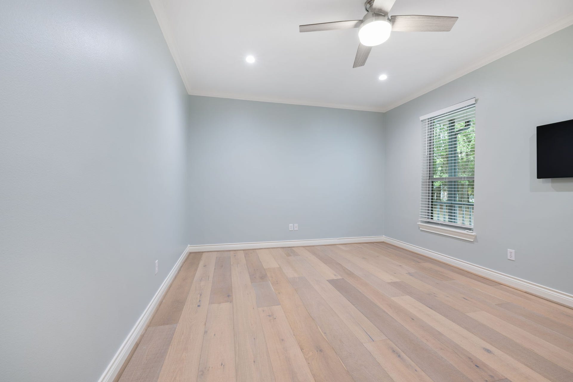 8803 Sendera Drive, Magnolia, TX 77354 8803 Sendera Drive, Magnolia, TX 77354