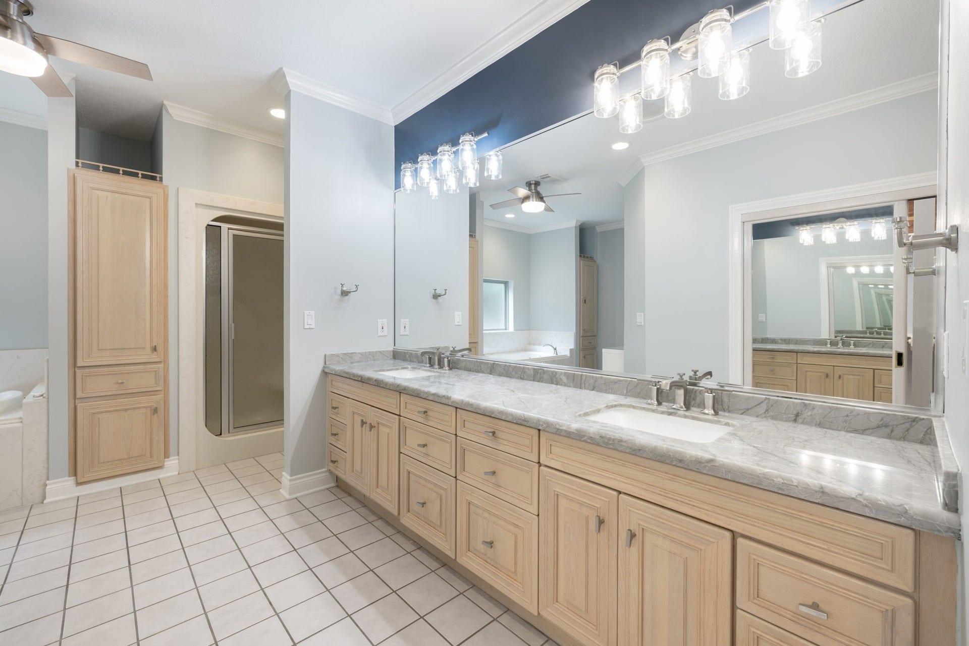 8803 Sendera Drive, Magnolia, TX 77354 8803 Sendera Drive, Magnolia, TX 77354