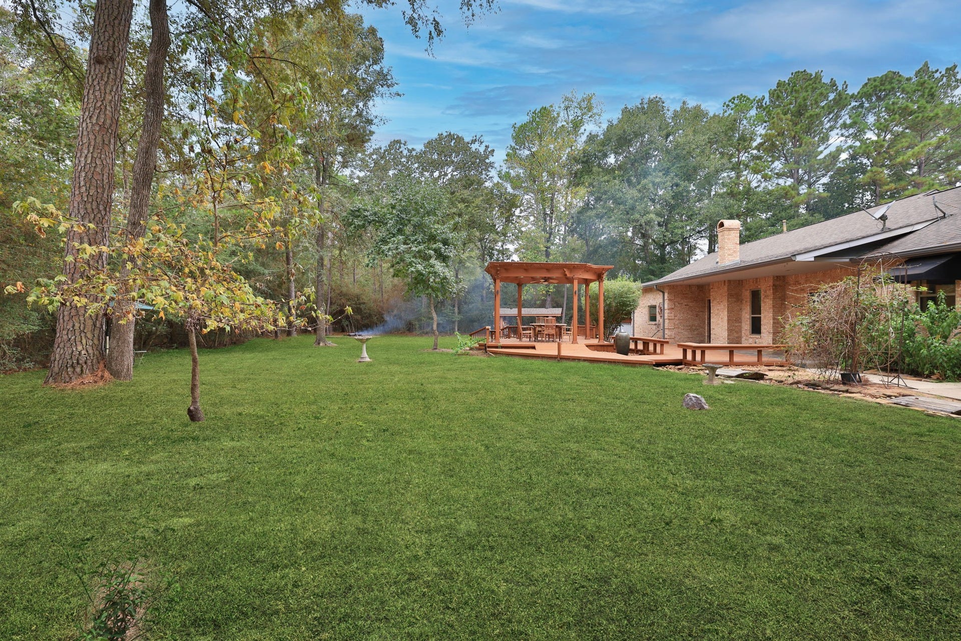 8803 Sendera Drive, Magnolia, TX 77354 8803 Sendera Drive, Magnolia, TX 77354