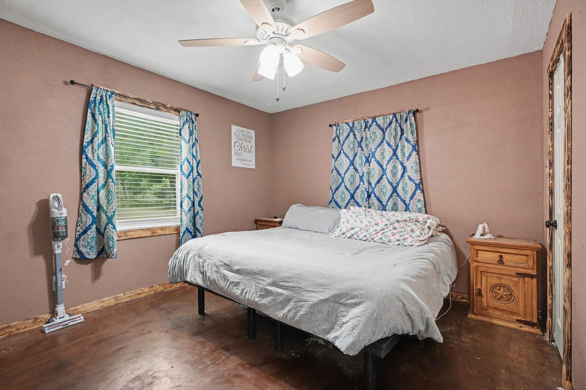 17310 Mcdonald Road, Alvin, TX 77511 Master Bedroom