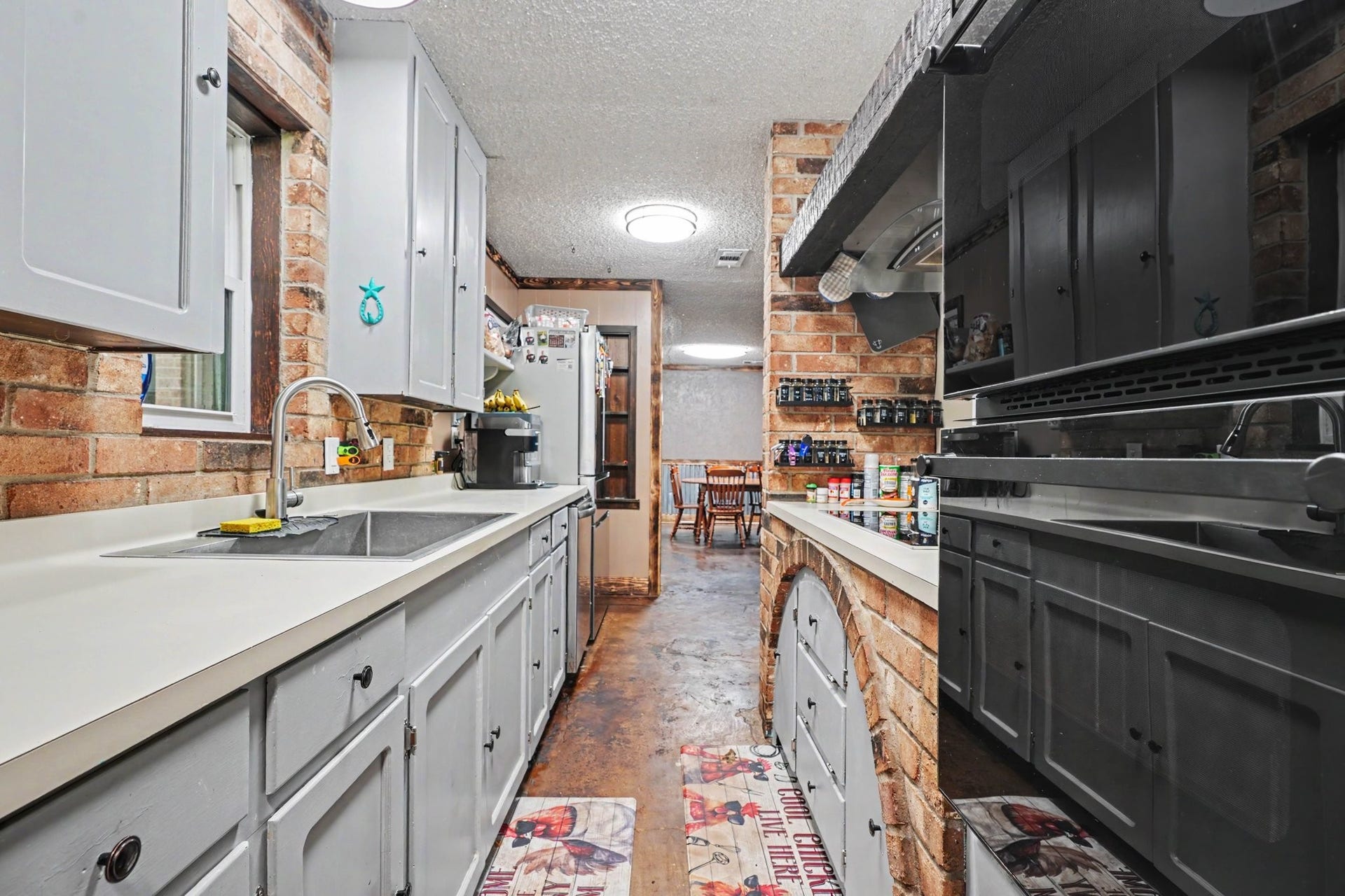 17310 Mcdonald Road, Alvin, TX 77511 Fourth view of kitchen