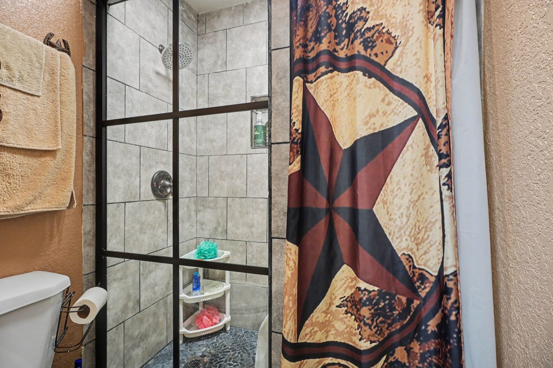 17310 Mcdonald Road, Alvin, TX 77511 Second view of Master Bathroom