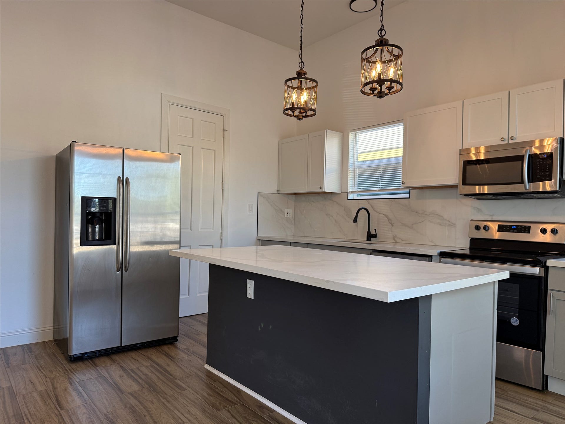 306 Stiles Street, #B, Houston, TX 77011 306 Stiles Street, #B, Houston, TX 77011