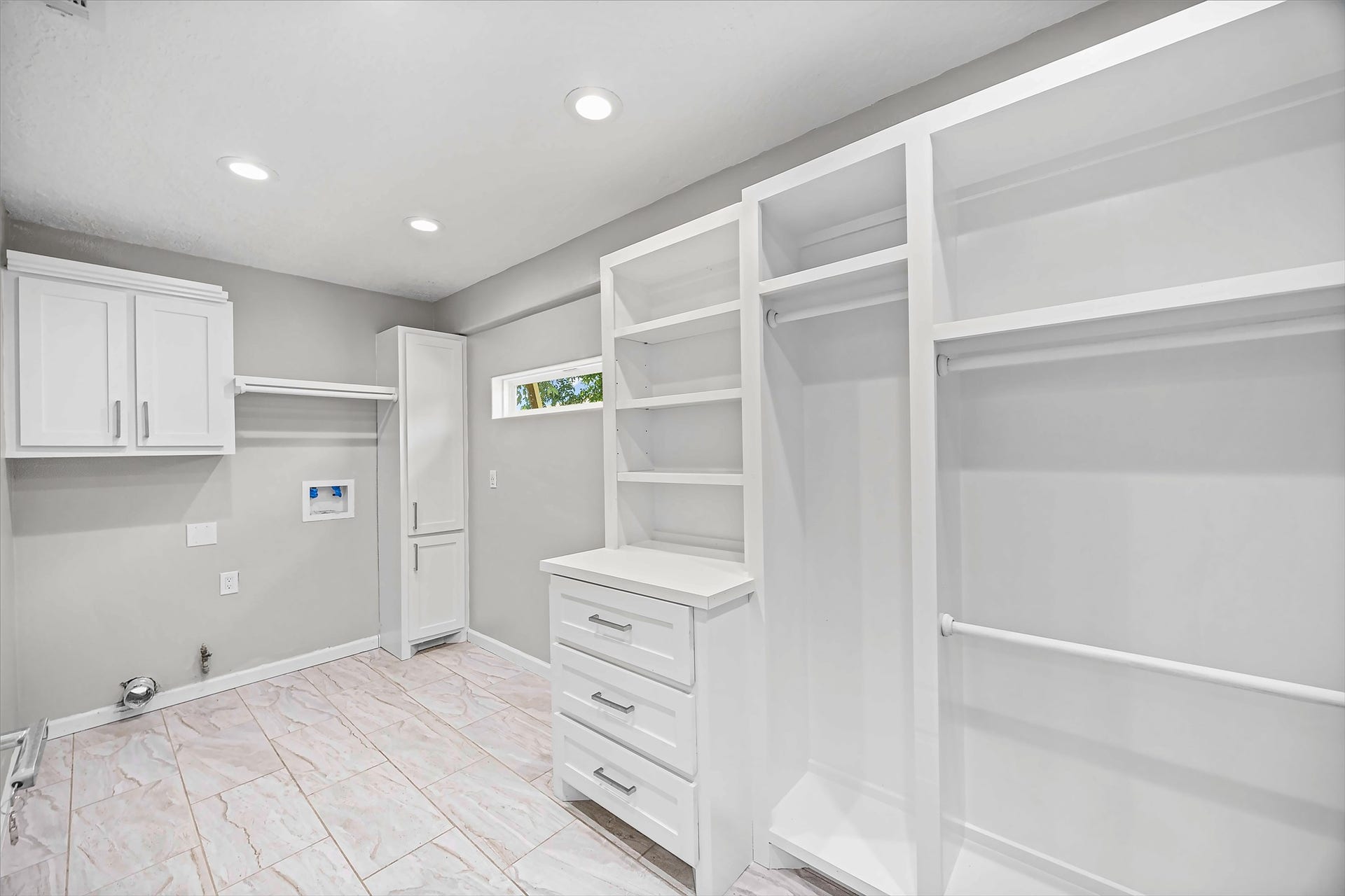 1208 Blackberry Drive, Pasadena, TX 77506
