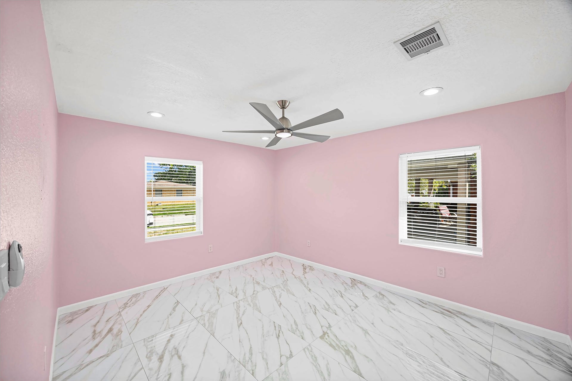 1208 Blackberry Drive, Pasadena, TX 77506