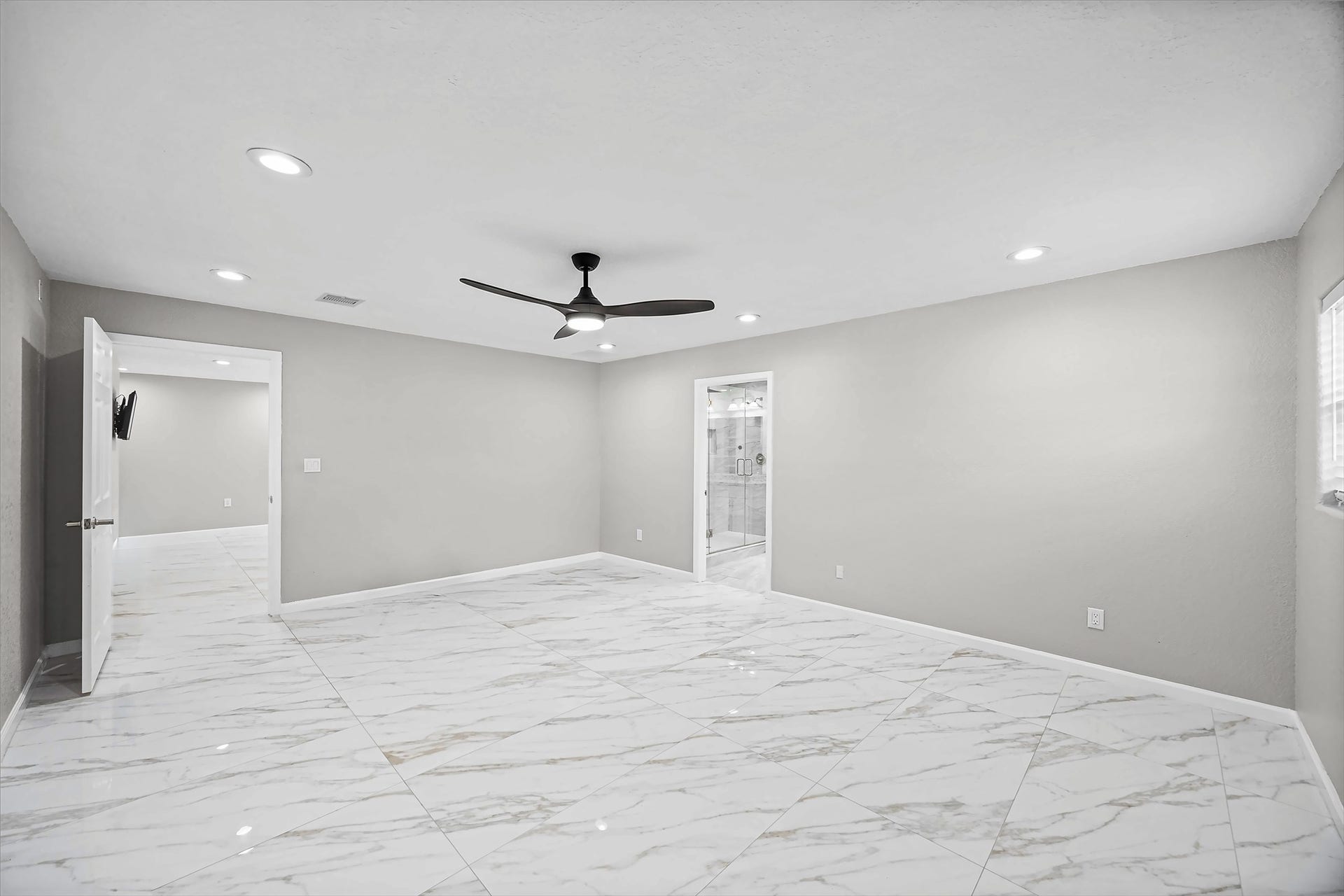 1208 Blackberry Drive, Pasadena, TX 77506