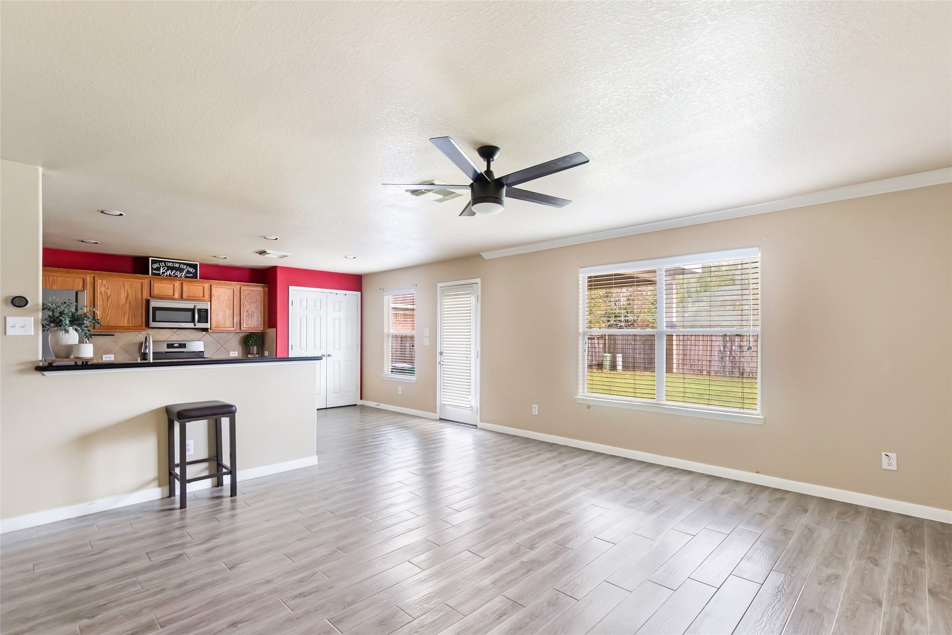 9614 Barr Spring Drive, Humble, TX 77396