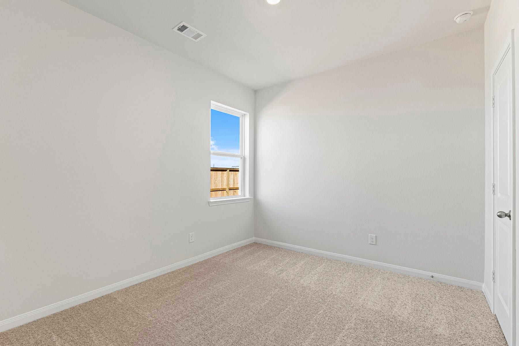 8822 New Jade Drive, Iowa Colony, TX 77583