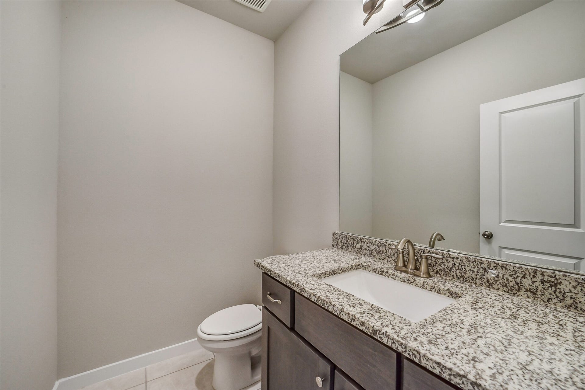 15 Lantana Trail, Spring, TX 77382