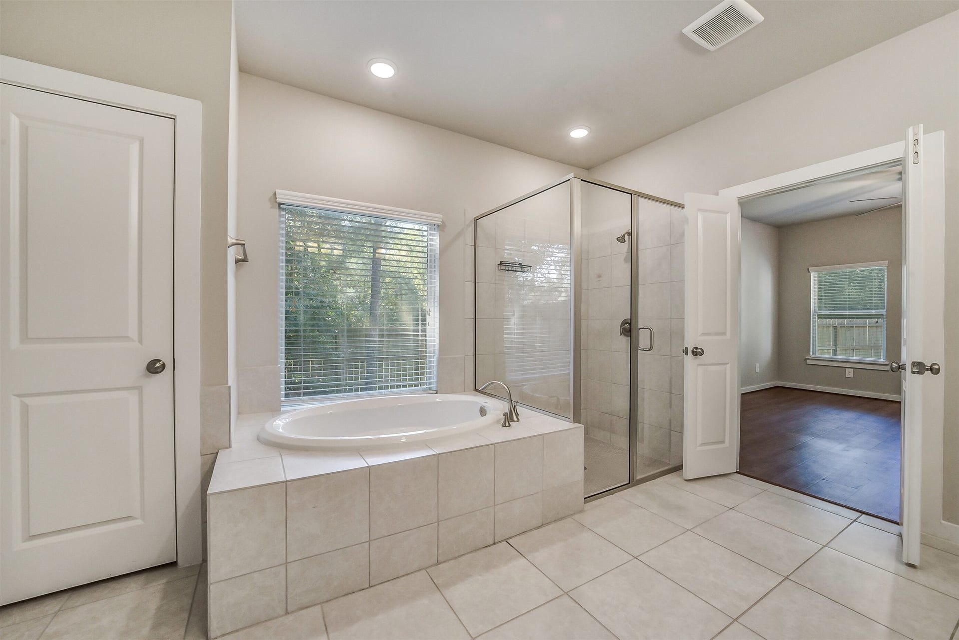 15 Lantana Trail, Spring, TX 77382