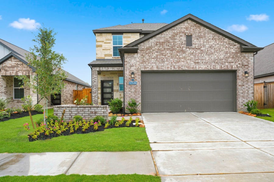 Property photo for 12534 Nueces River Drive, Cypress, TX