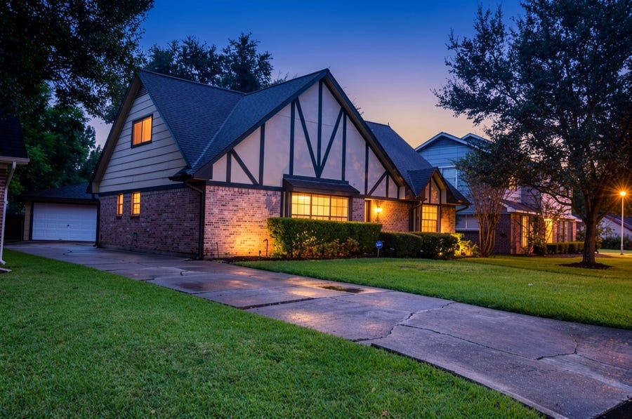 Property photo for 1806 Cedarwood Court, Sugar Land, TX
