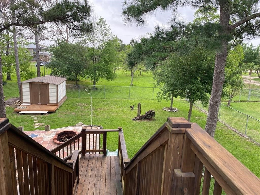 1025 14th Street, San Leon, TX 77539 1025 14th Street, San Leon, TX 77539