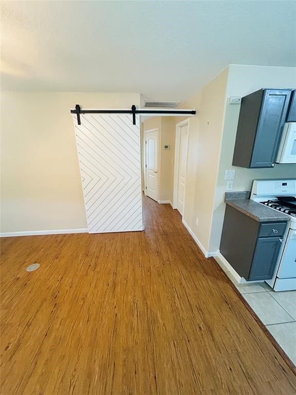 1025 14th Street, San Leon, TX 77539 1025 14th Street, San Leon, TX 77539