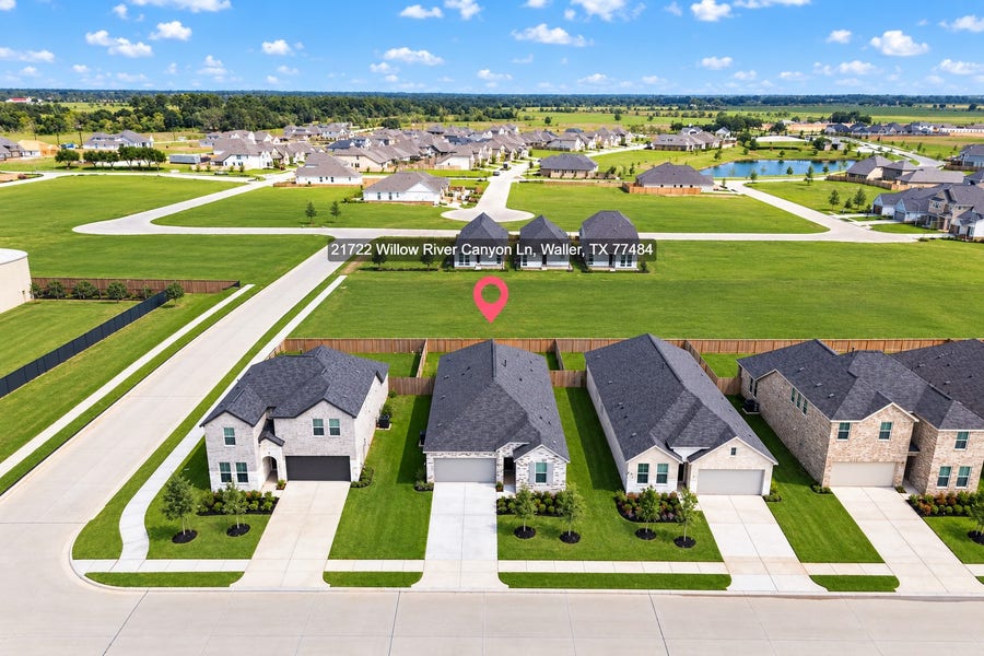 Property photo for 21722 Willow River Canyon Lane, Waller, TX