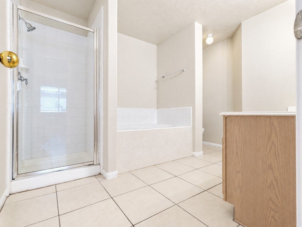 7015 Biton Drive, Houston, TX 77083