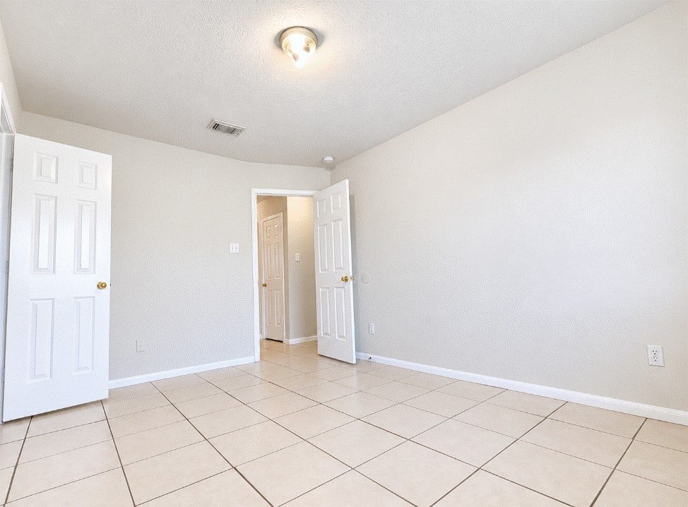 7015 Biton Drive, Houston, TX 77083