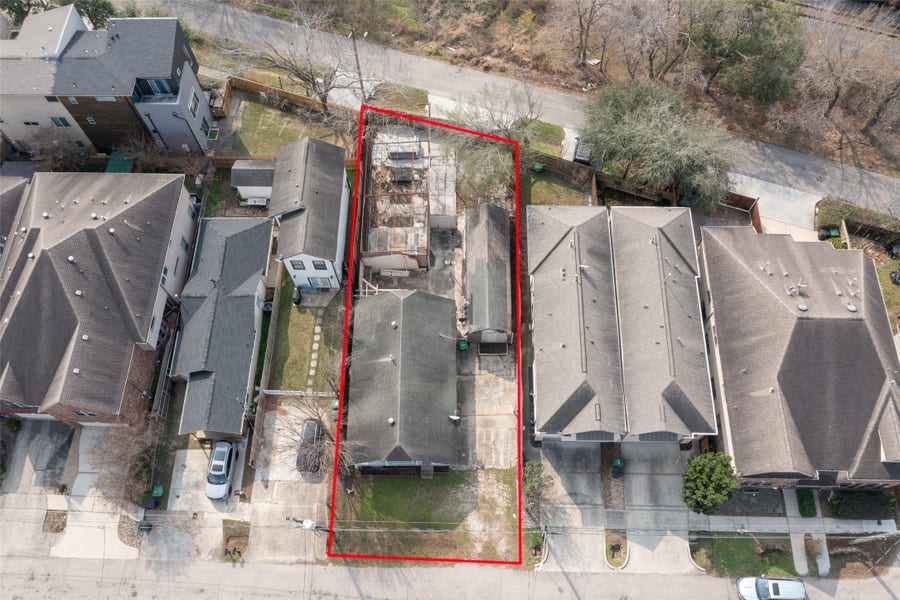 Property photo for 5229 Eigel Street, Houston, TX