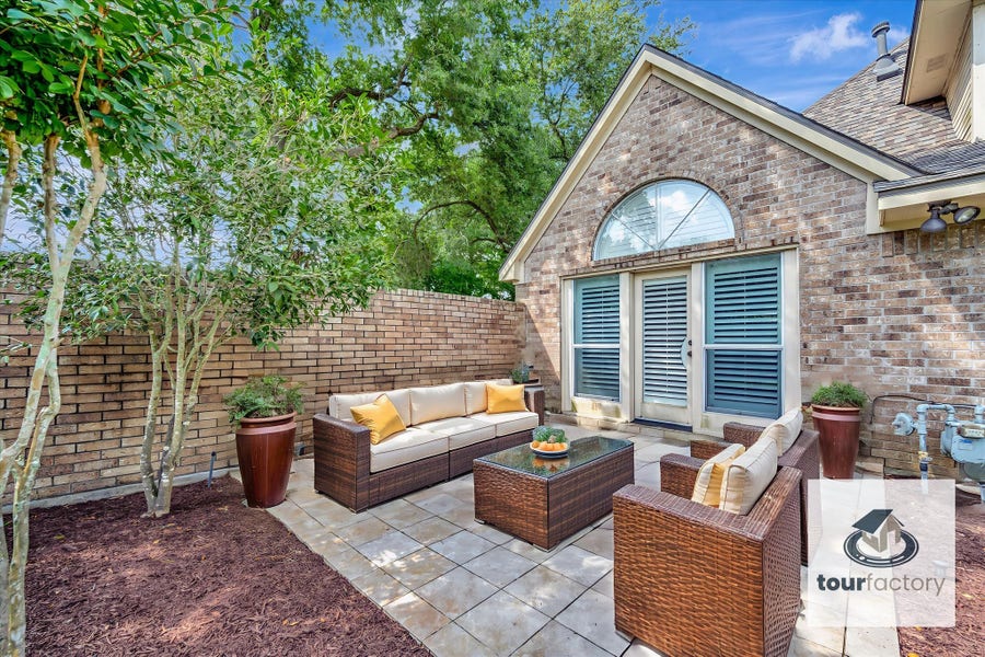 Property photo for 14919 Redwood Cove Court, Houston, TX