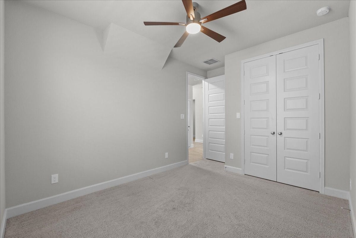 19007 Satsuma Ridge Drive, Manvel, TX 77578 Another view of the guest bedroom downstairs.