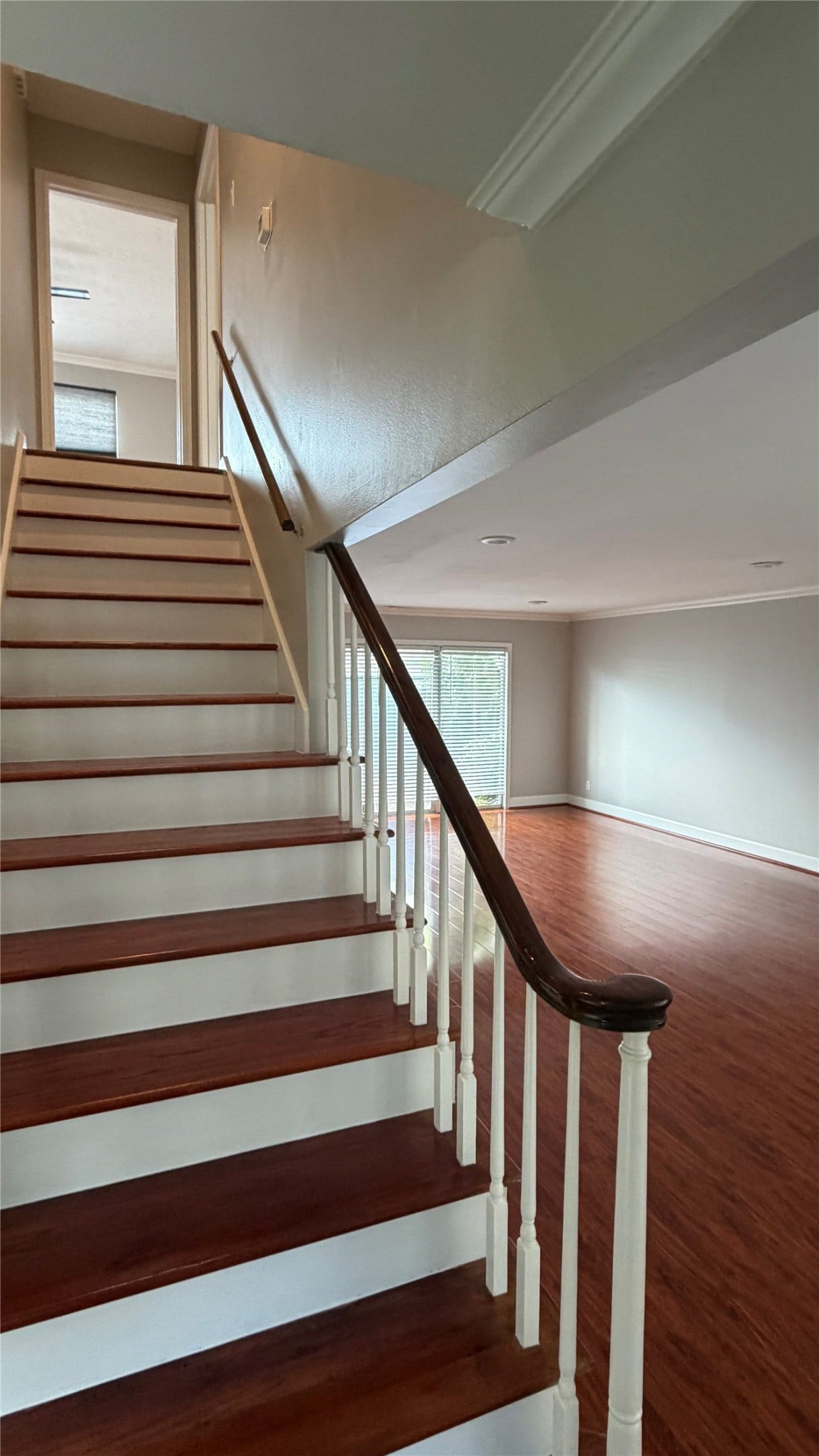 6310 DEERWOOD Road, Houston, TX 77057 6310 DEERWOOD Road, Houston, TX 77057