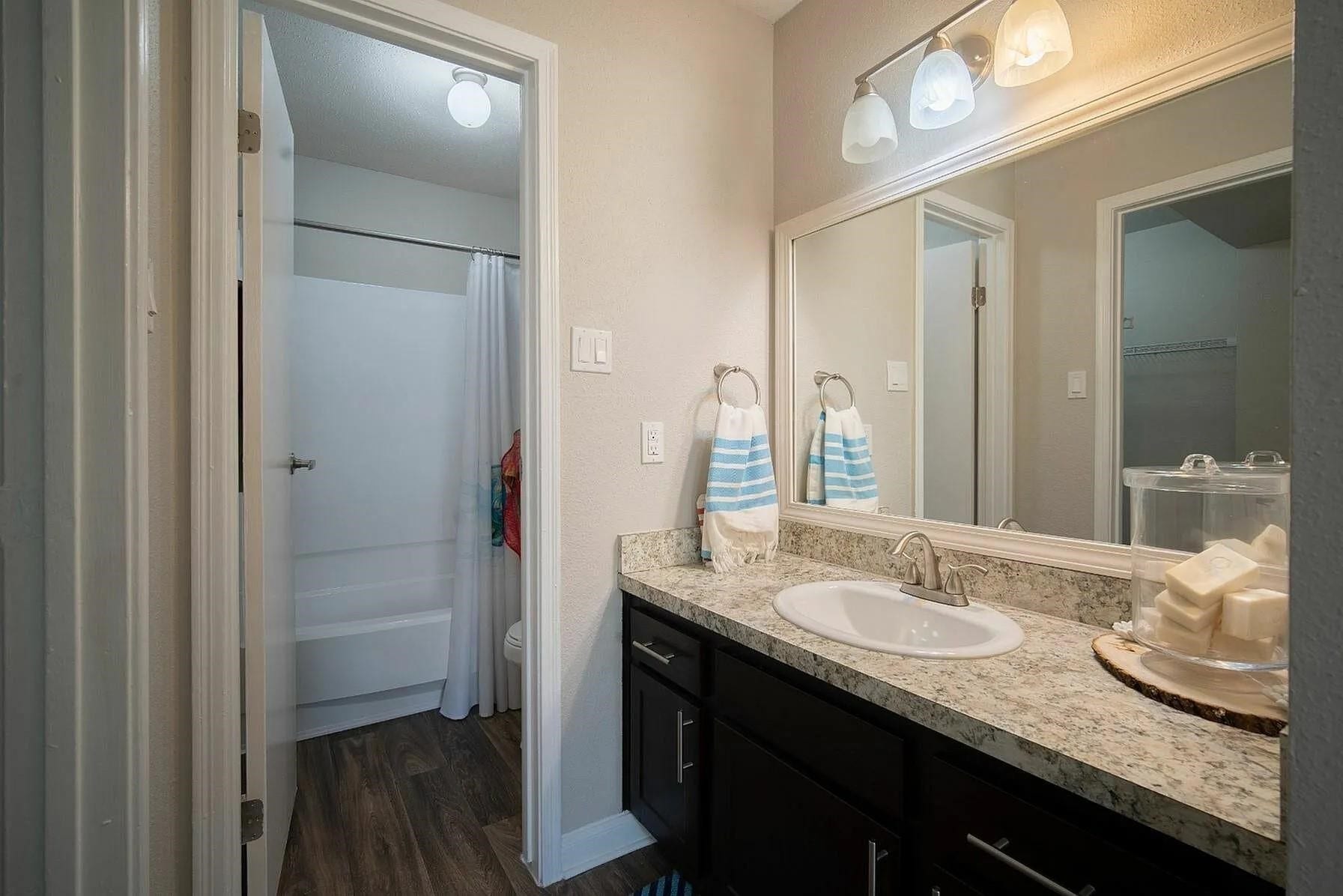 12800 Woodforest Boulevard, #N1706, Houston, TX 77015 12800 Woodforest Boulevard, #N1706, Houston, TX 77015