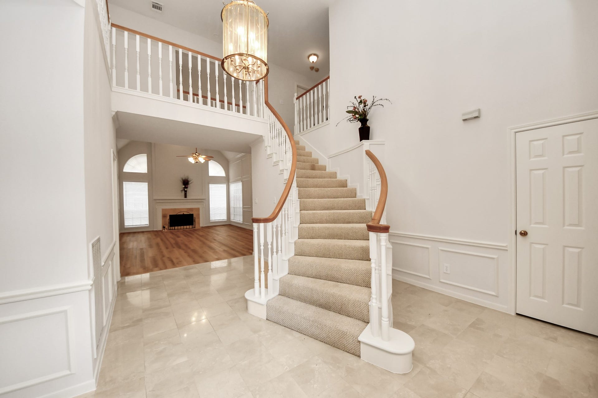4418 Bermuda Drive, Sugar Land, TX 77479 4418 Bermuda Drive, Sugar Land, TX 77479