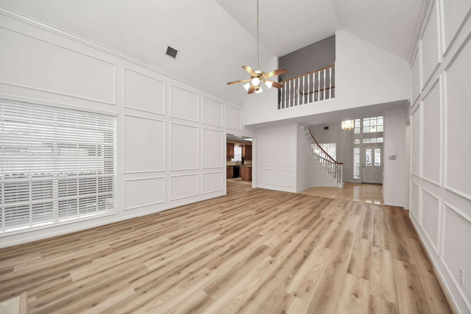 4418 Bermuda Drive, Sugar Land, TX 77479 4418 Bermuda Drive, Sugar Land, TX 77479