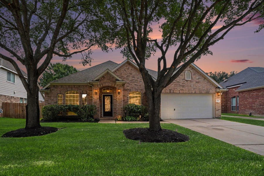 Property photo for 2503 Falcon Knoll Lane, Katy, TX