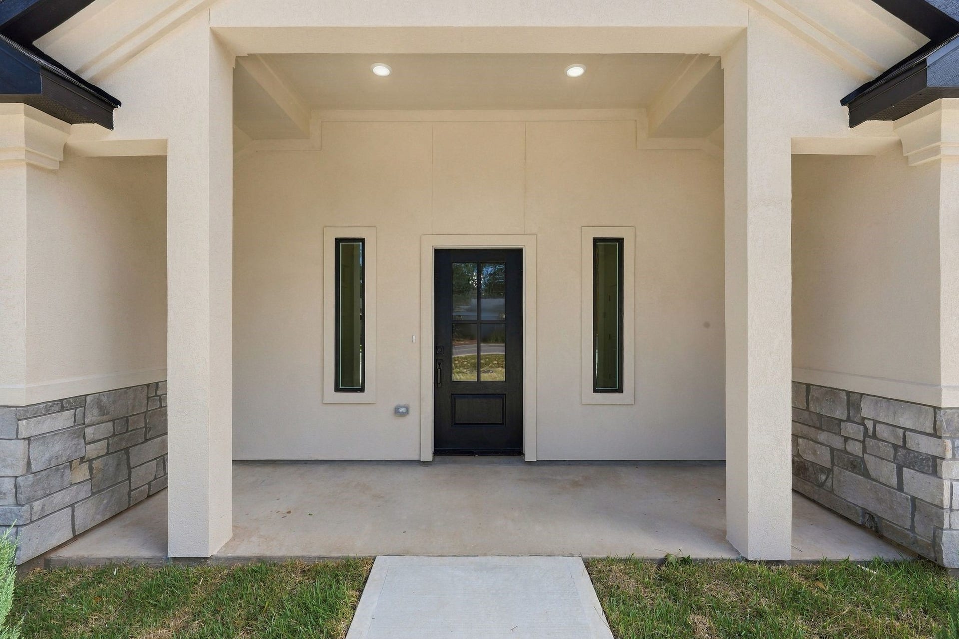 15172 Coaltown Road, Willis, TX 77378 15172 Coaltown Road, Willis, TX 77378