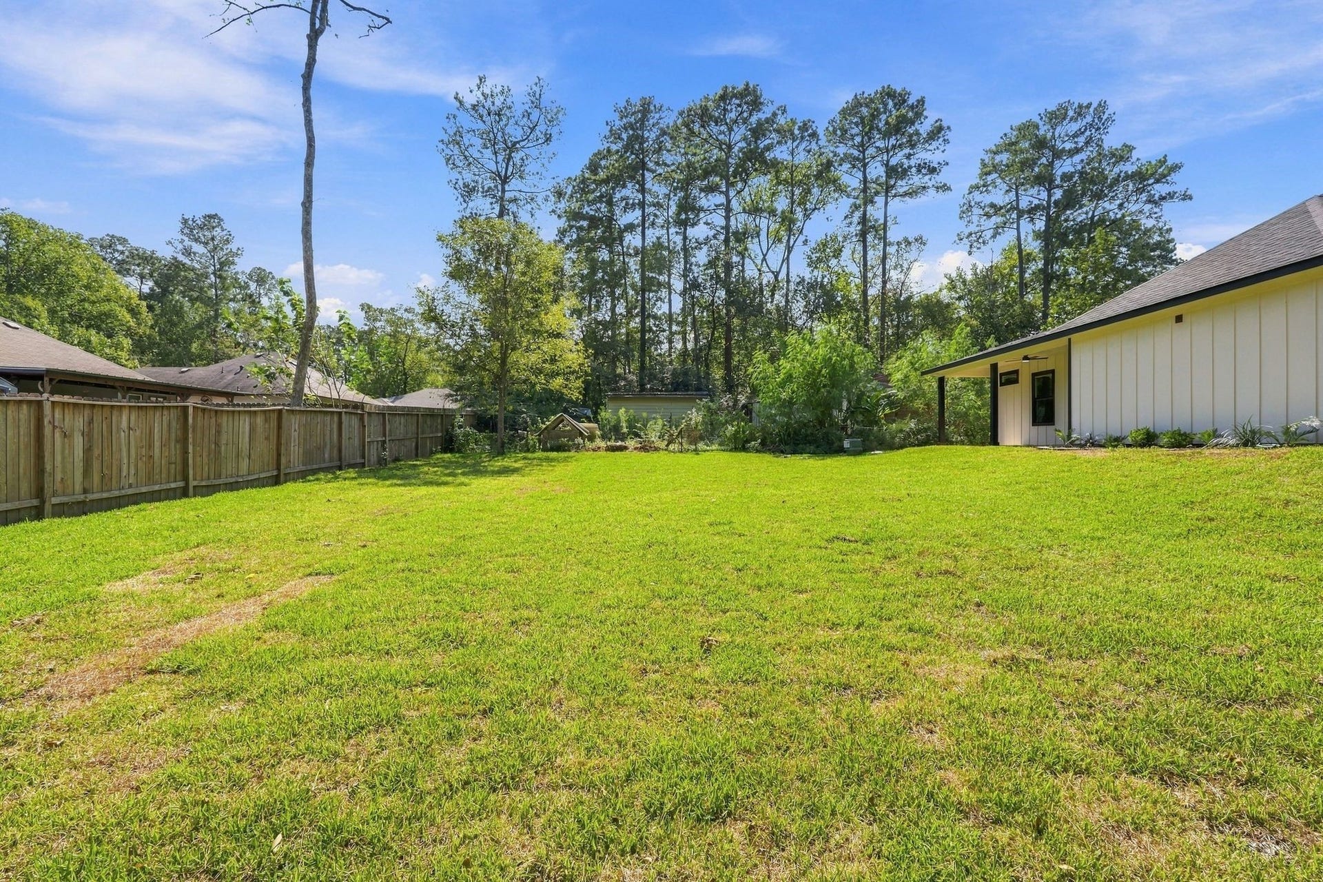 15172 Coaltown Road, Willis, TX 77378 15172 Coaltown Road, Willis, TX 77378