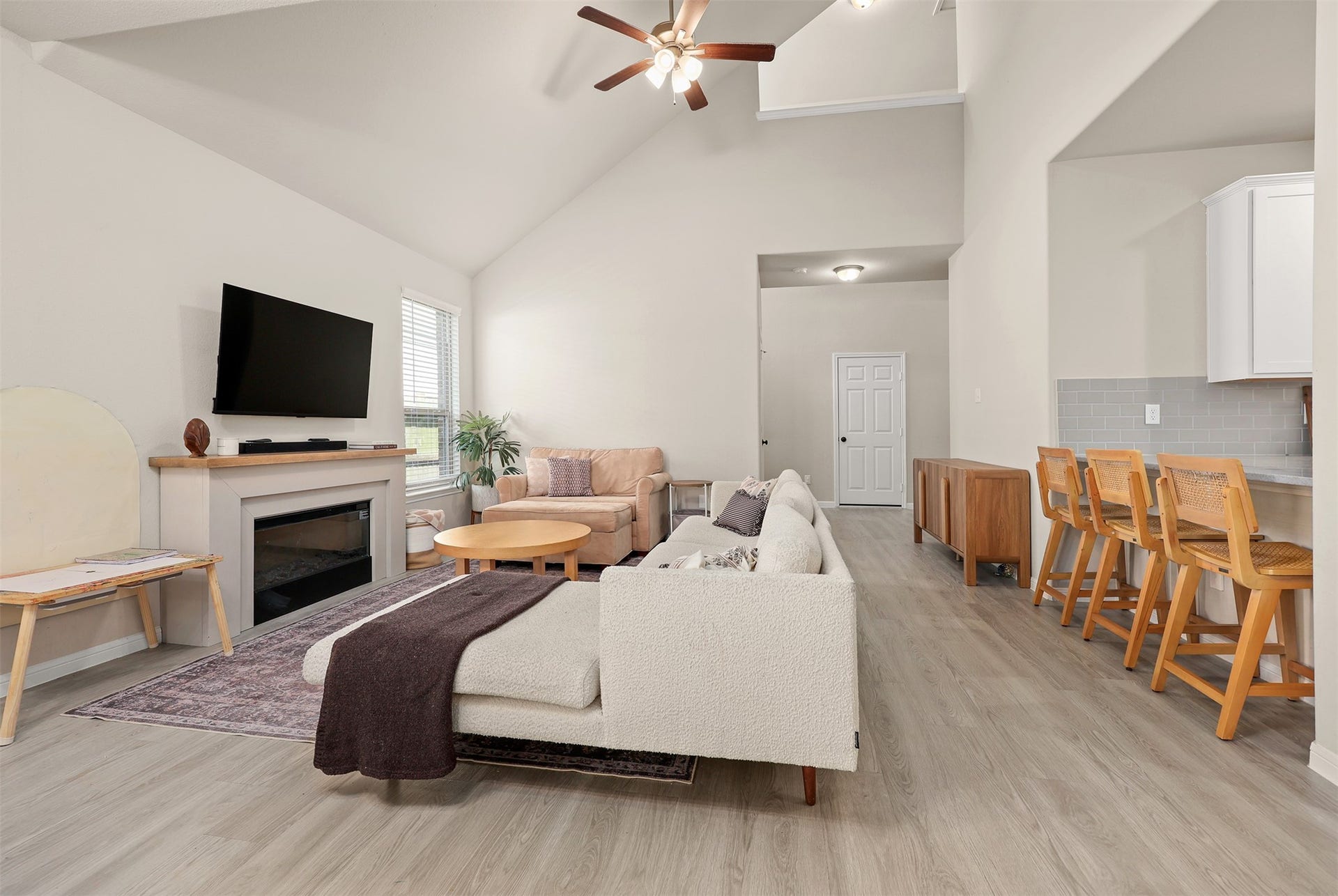 13133 Leisure Cove Drive, Texas City, TX 77568 13133 Leisure Cove Drive, Texas City, TX 77568