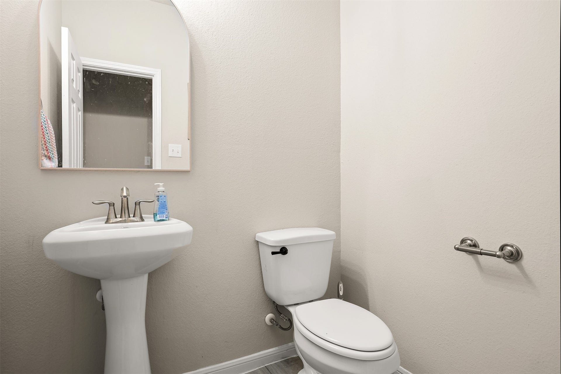 13133 Leisure Cove Drive, Texas City, TX 77568 13133 Leisure Cove Drive, Texas City, TX 77568