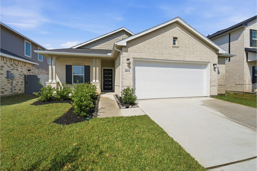 Property photo for 8931 Gull Canyon Drive, Baytown, TX