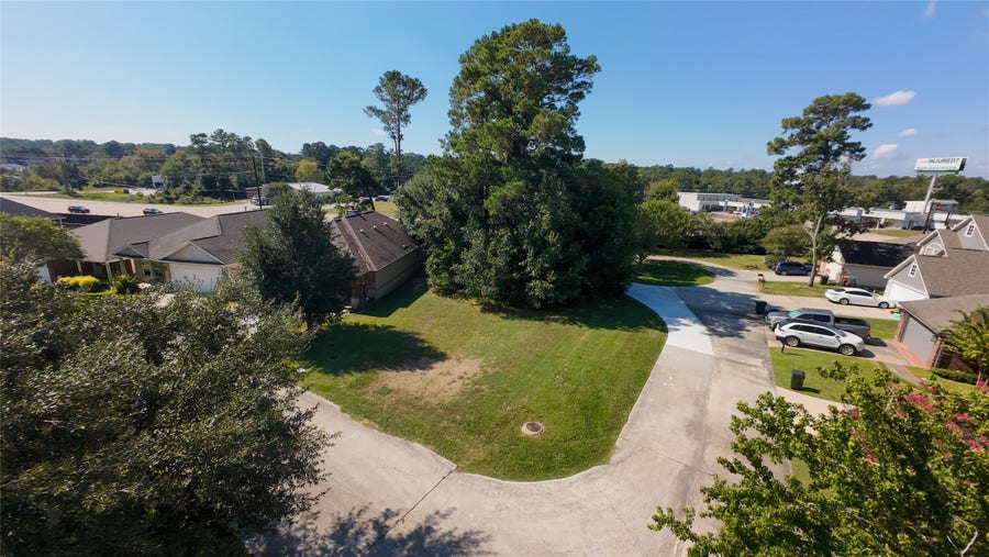 Property photo for 125 Moonspinner, Montgomery, TX
