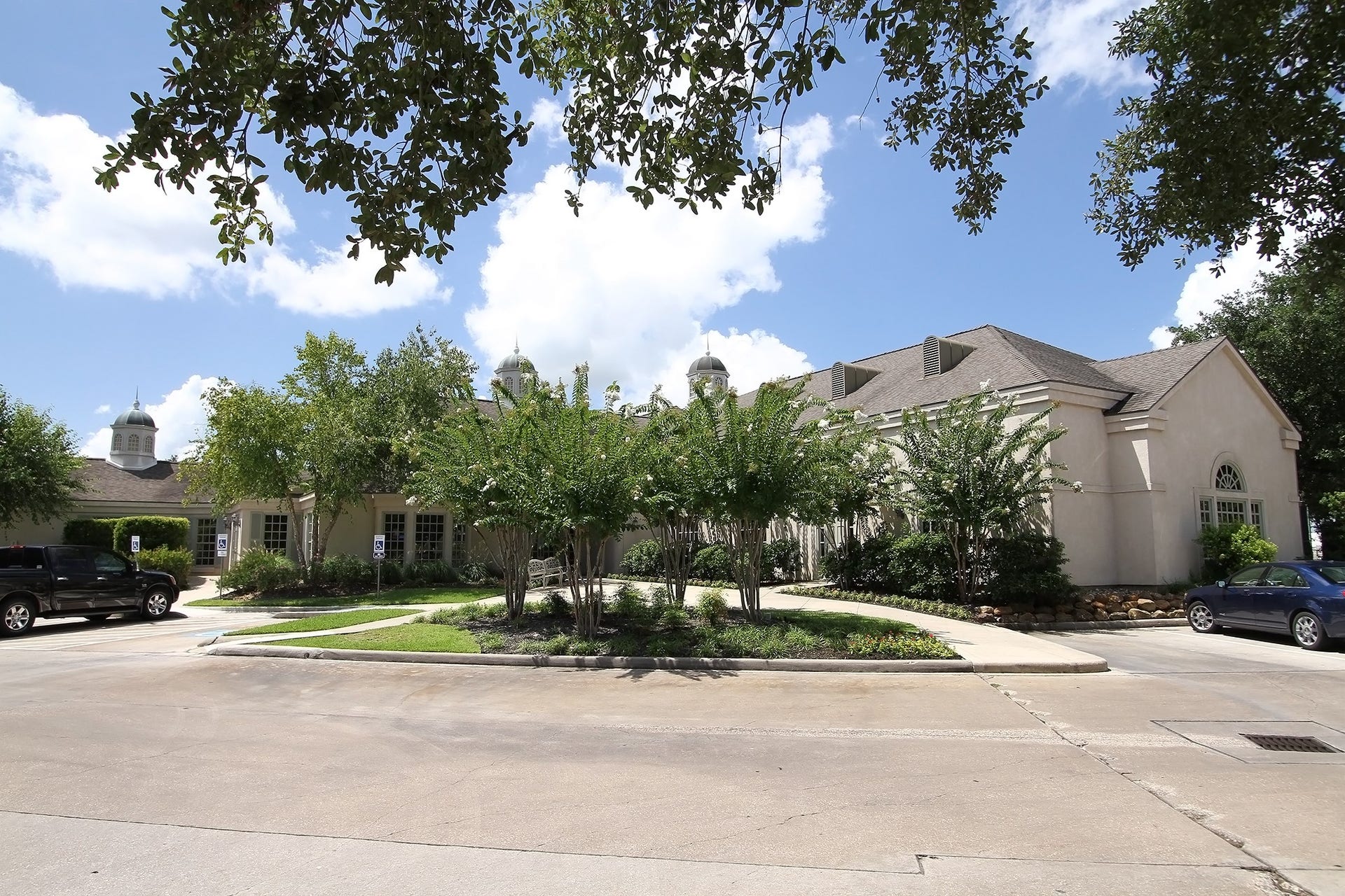 26 Winthrop Harbor Court, Montgomery, TX 77356 This is the Country Club, where tennis, pool and the club bistro are located.