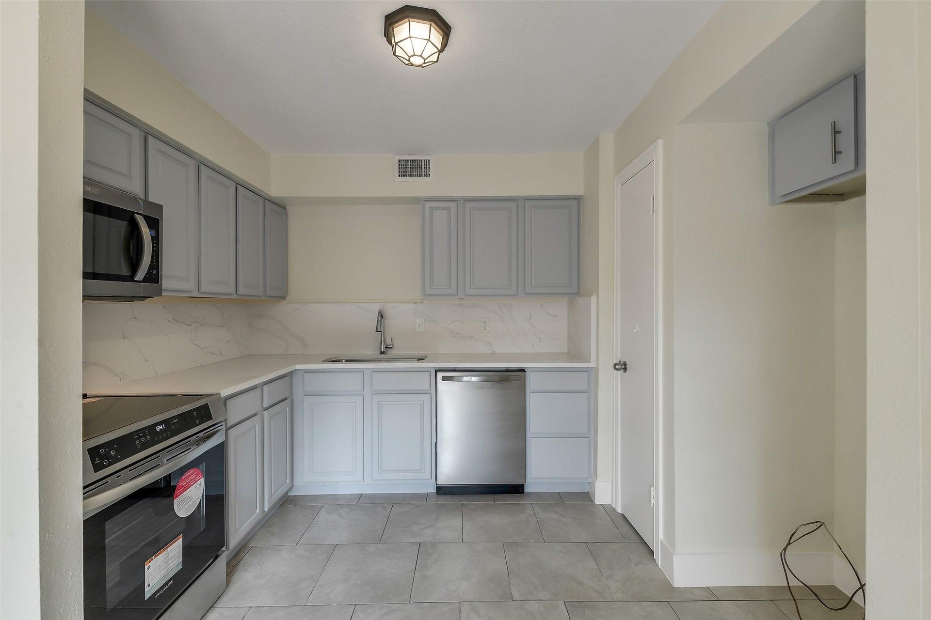 Generous cabinetry and counter space provide the storage and workspace you want for everyday cooking