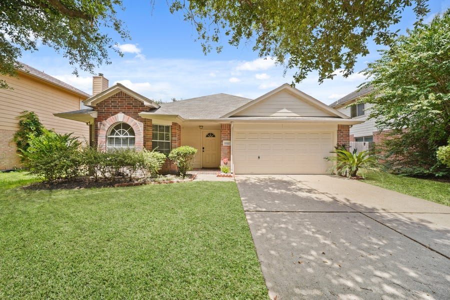 Property photo for 19322 Cactus Rose Drive, Katy, TX