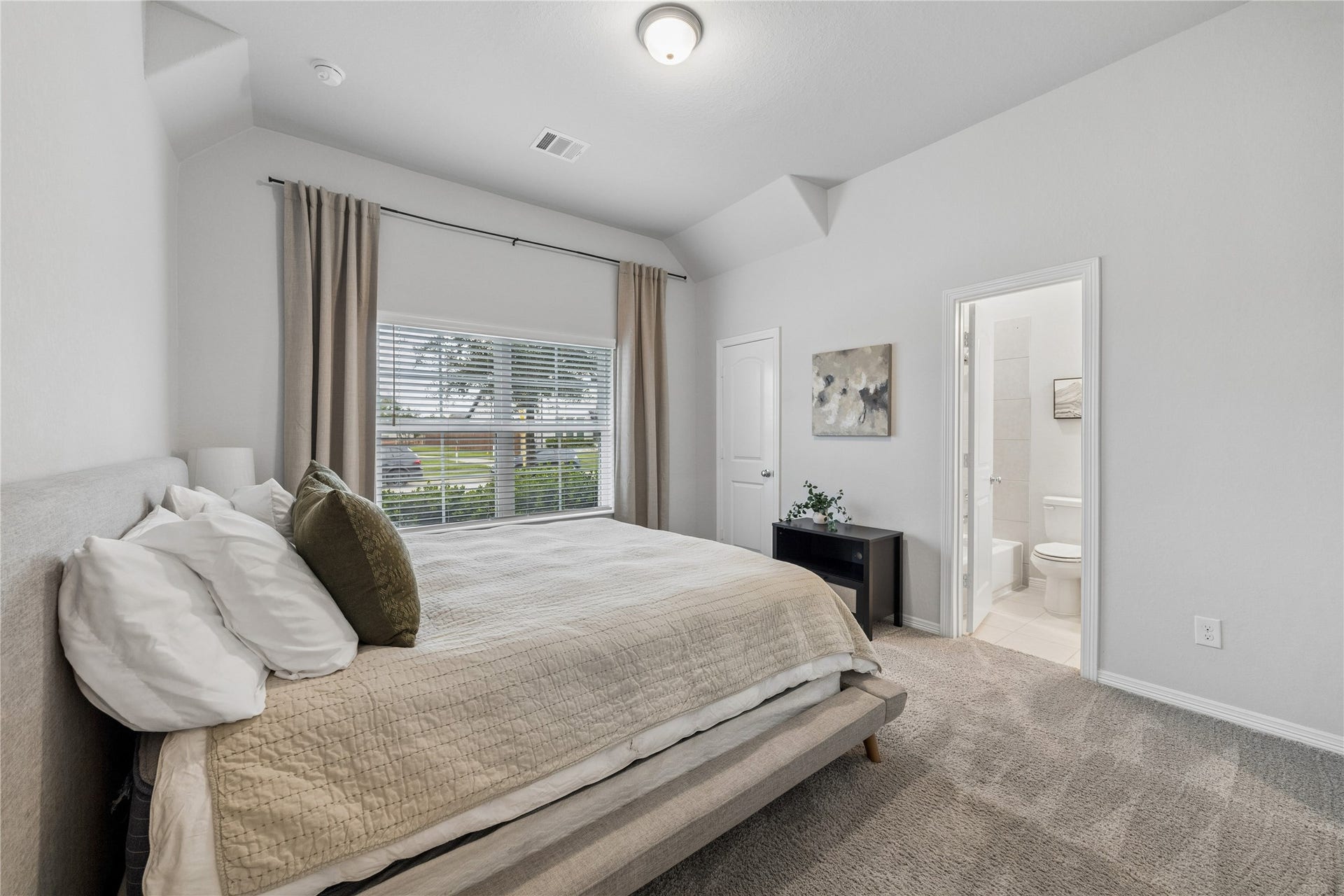 14231 Archer County Trail, Cypress, TX 77429 2nd bedroom with private bath, all bedrooms are on the first floor