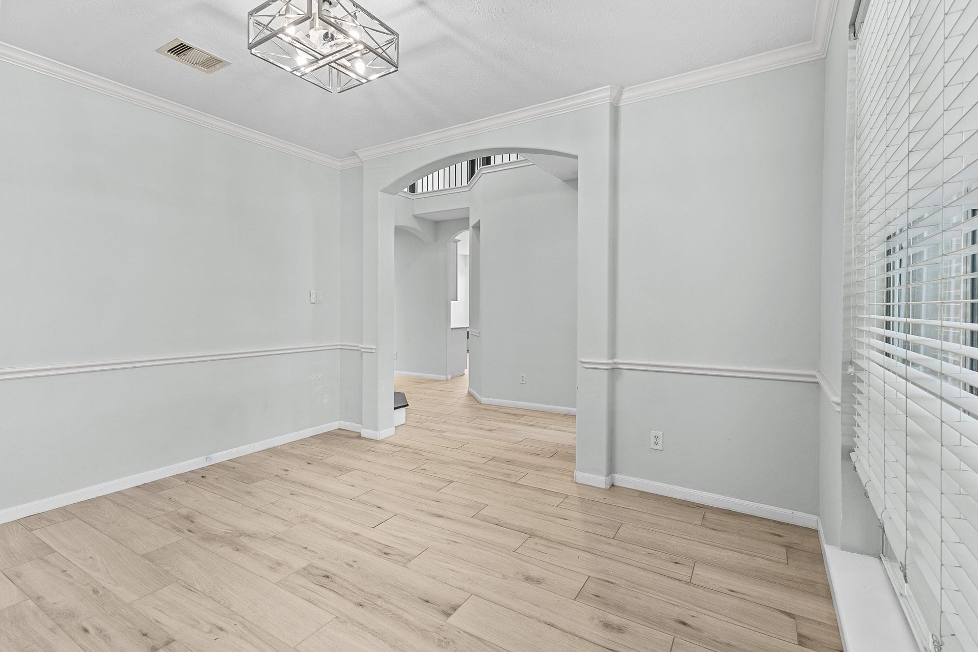 8702 Sailing Drive, Humble, TX 77346 8702 Sailing Drive, Humble, TX 77346