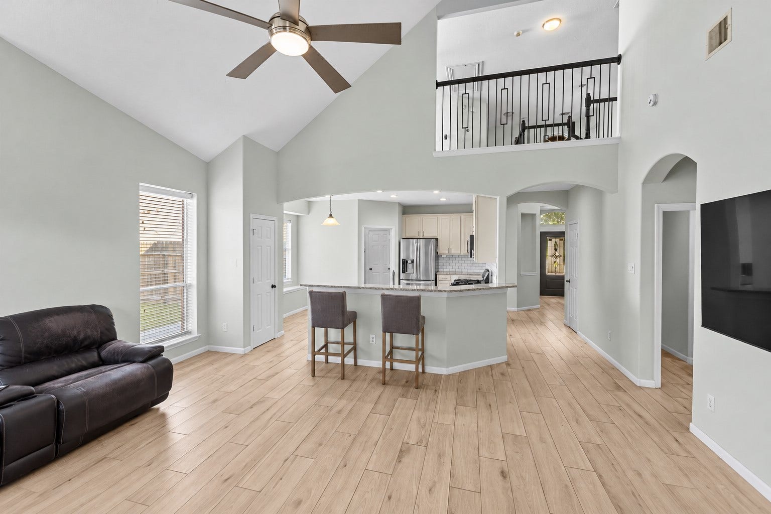8702 Sailing Drive, Humble, TX 77346 8702 Sailing Drive, Humble, TX 77346