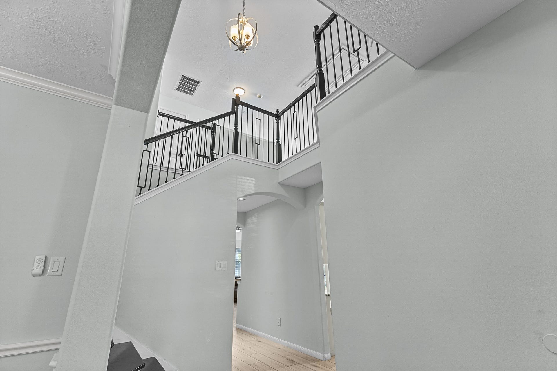 8702 Sailing Drive, Humble, TX 77346 8702 Sailing Drive, Humble, TX 77346